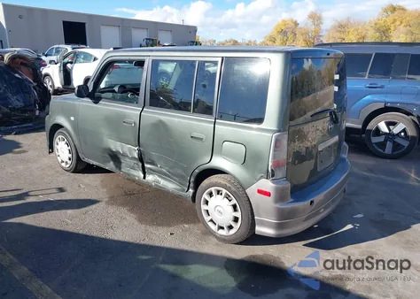 2005 Scion Xb z USA, uszkodzony, nr VIN JTLKT324354004775